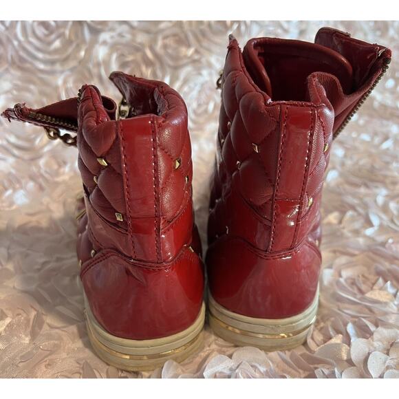 Michael Kors, Patent Red Chain Sneakers, Gold Studs, Size 8M - Picture 4 of 8